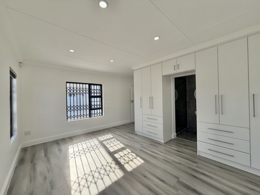 3 Bedroom Property for Sale in Fountains Estate Eastern Cape